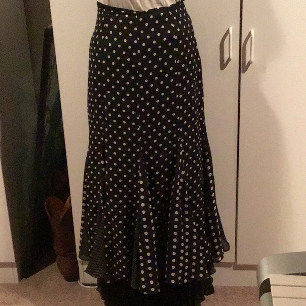 Ruffled long Skirt